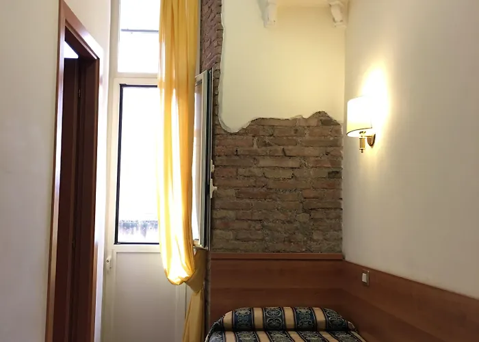 Otel Bolognese Roma